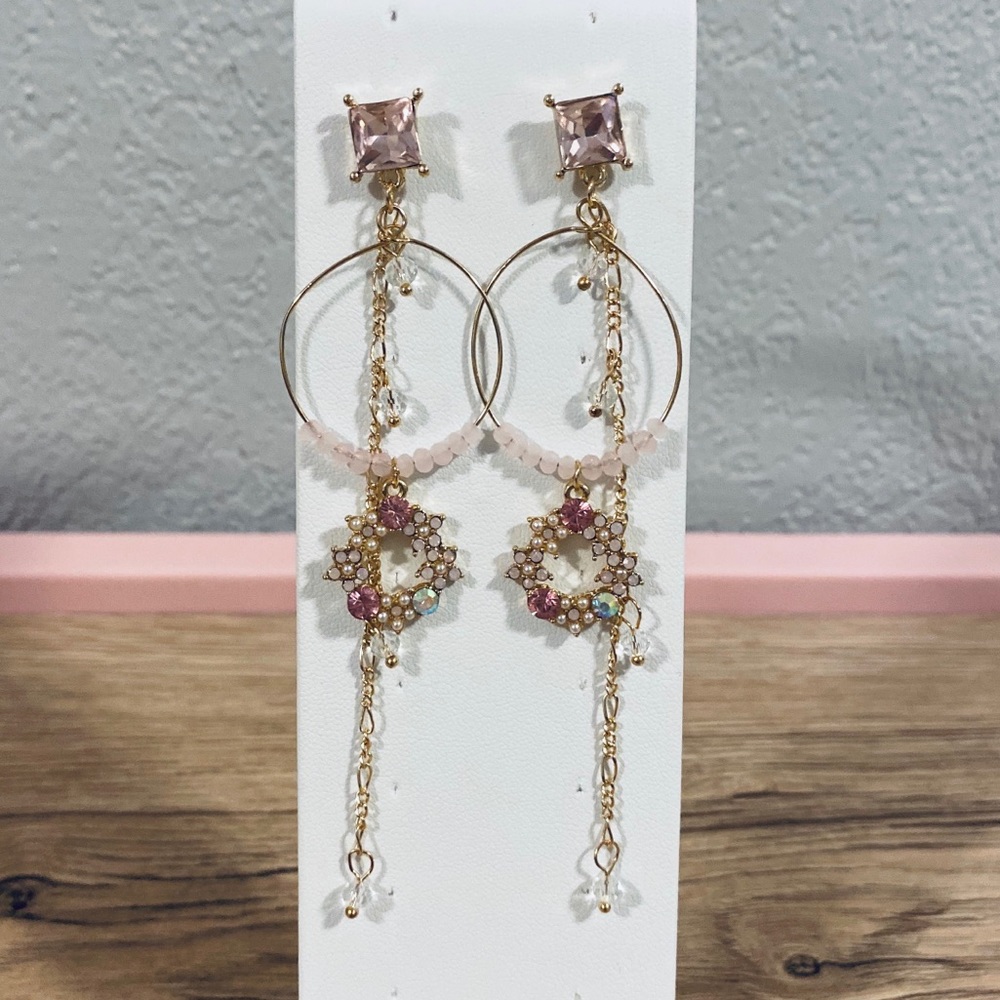 Pretty dangle earrings - Picture 1 of 3